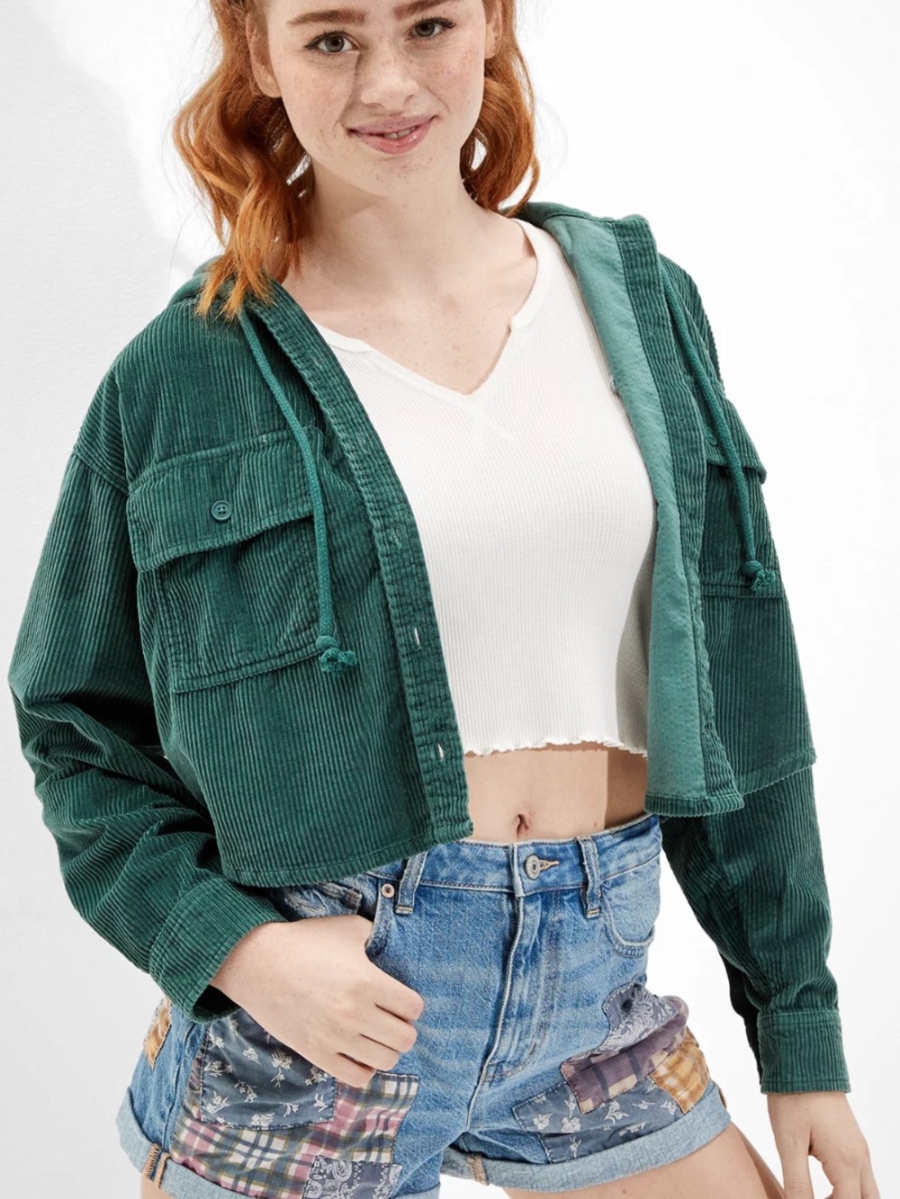 AMERICAN EAGLE CROPPED CORDUROY HOODED BUTTON SHIRT
